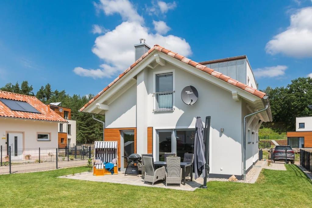 5 Sterne-Ferienhaus Eisvogel Am See Mit Sauna Und Kamin คราโคอัมเซ ภายนอก รูปภาพ